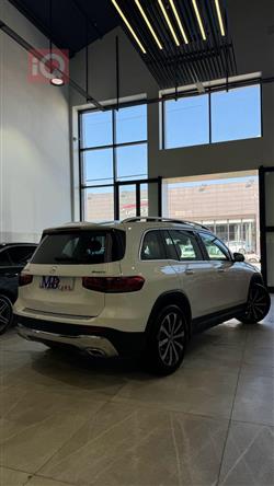 مرسيدس بنز GLB